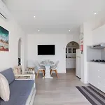 Luxury View - Da Rocha